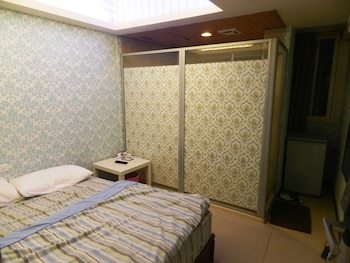Apartamento Taichung Feng Chia House