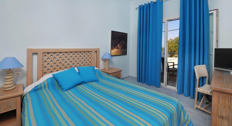 Hotel Alesahne Beach