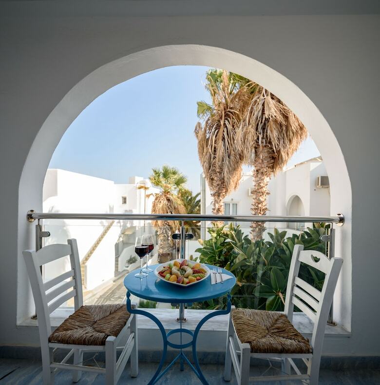Hotel Alesahne Beach
