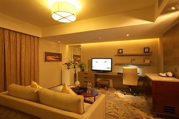 Shenzhen New World Metro Grand Hotel