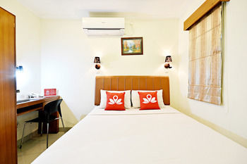 Hotel Zen Rooms Benhil Pejompongan