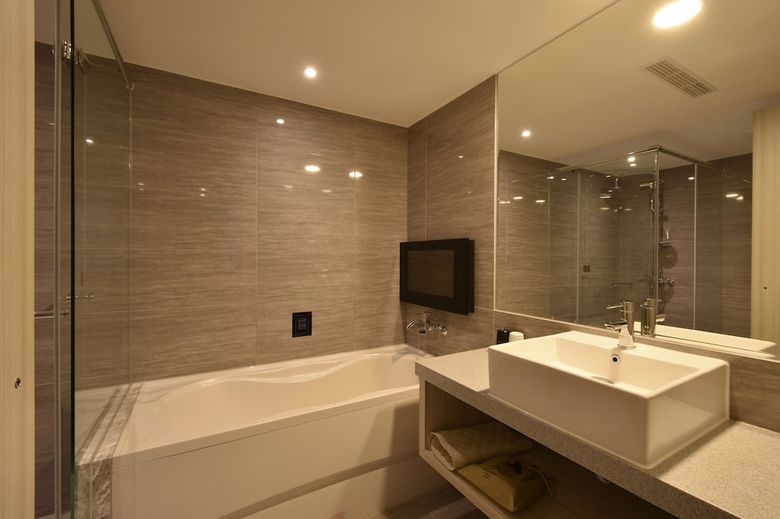 Green World Hotels Zhongxiao