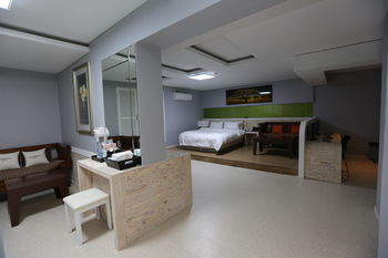 Opera 21 Hotel