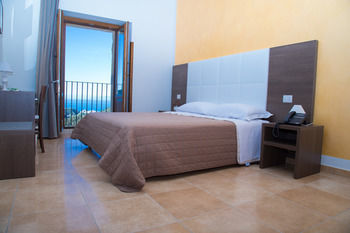 Hostal Hotel Ristorante Villa Ginevra