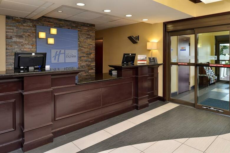 Holiday Inn Express Hotel & Suites Austin - Sunset Valley