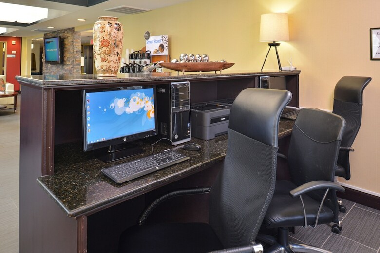 Holiday Inn Express Hotel & Suites Austin - Sunset Valley