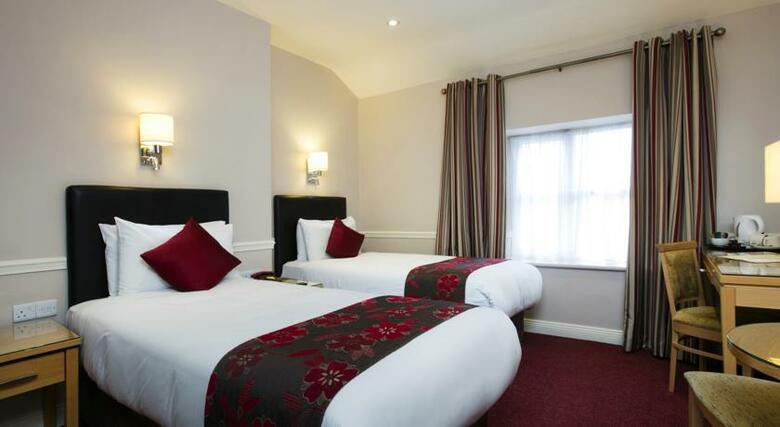 Harcourt Hotel