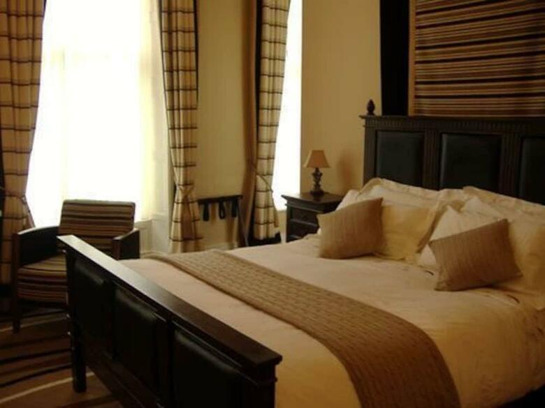 Hotel Jackson Court