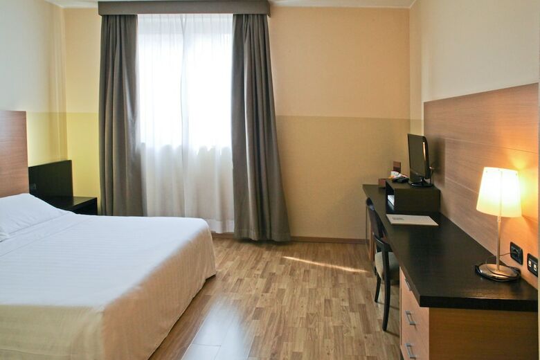 Hotel Studios