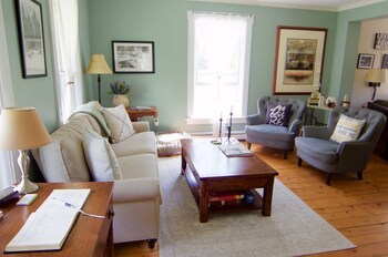 Bed & Breakfast Woodbridge Inn