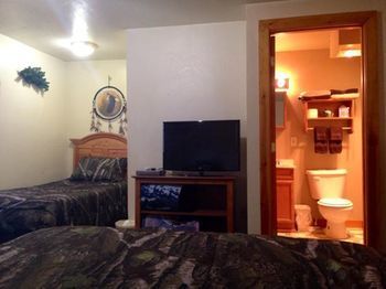 Motel Cascade Lake Inn