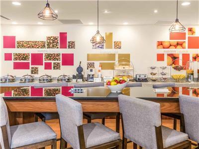 Hotel Hampton Inn & Suites By Hilton Los Cabos