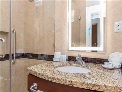 Hotel Hampton Inn & Suites By Hilton Los Cabos