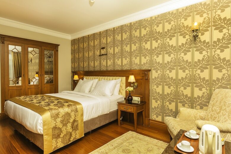 Hotel Acra