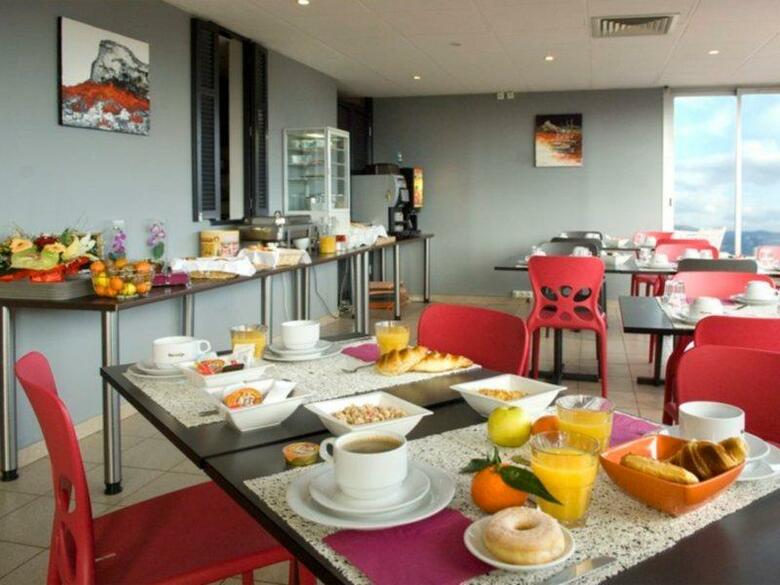 Du Baou Hotel