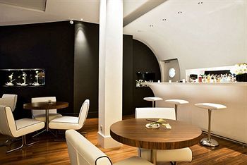 Le Grand Balcon Hotel