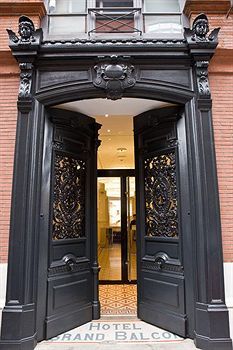 Le Grand Balcon Hotel