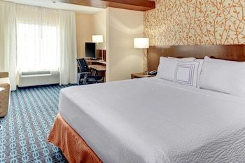 Hotel Fairfield Inn & Suites By Marriott Cape Cod Hyannis