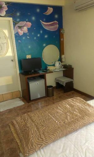 Love With Dolphin B&B