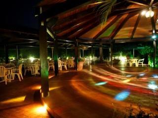 Hotel Leucosya