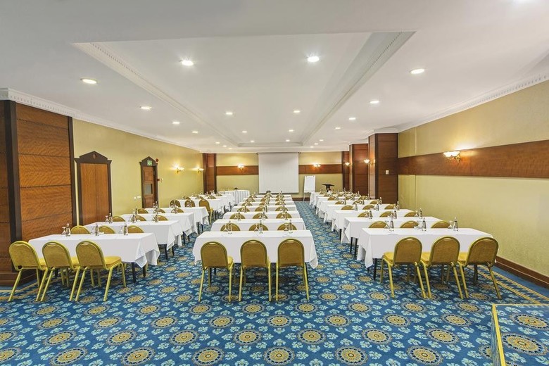 Hotel Grand Oztanik