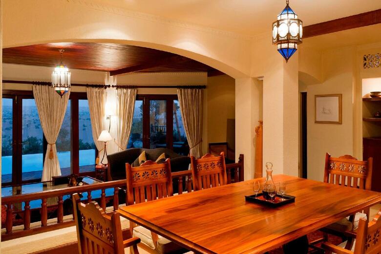 Hotel Al Maha Desert Resort & Spa