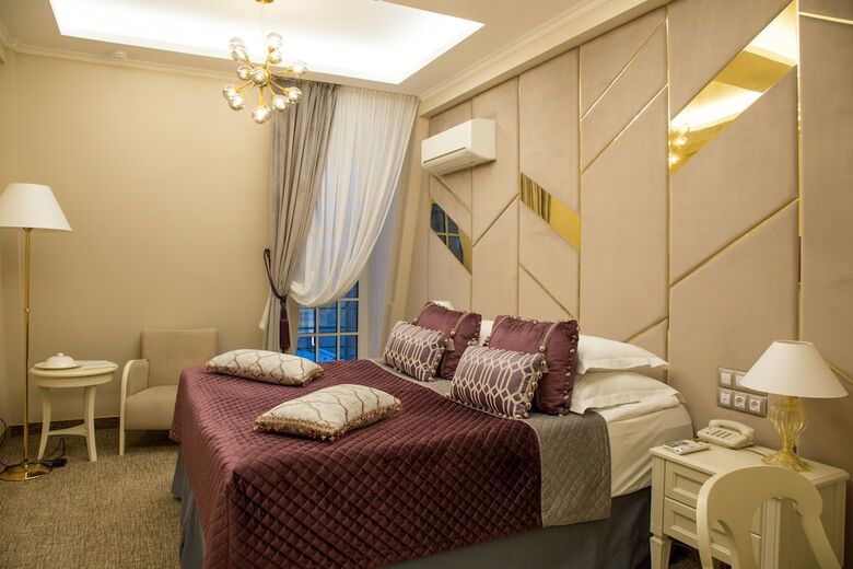 Hotel Golden Garden