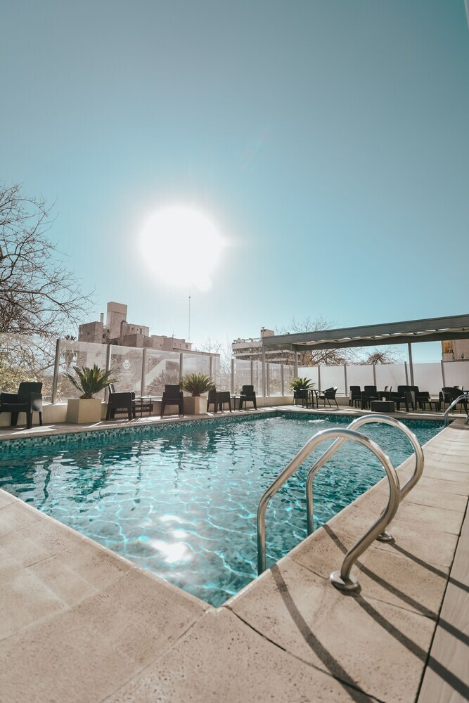 Diplomatic Hotel