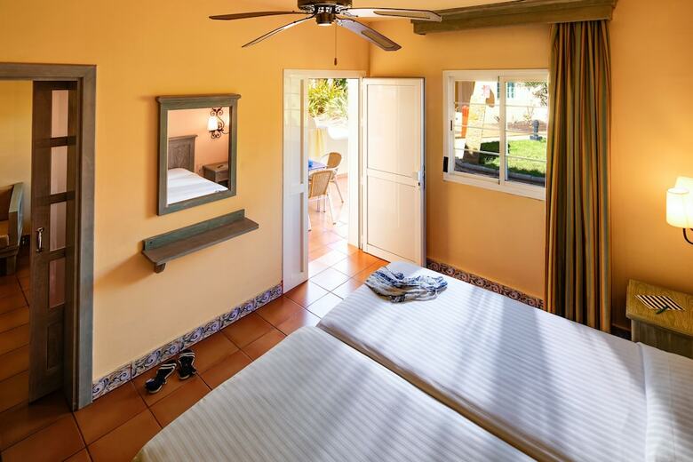 Hotel Royal Suite