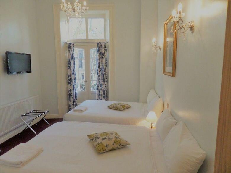 Lancaster Court Hotel