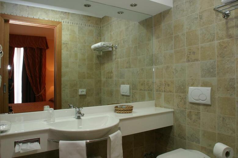 Hotel Continental