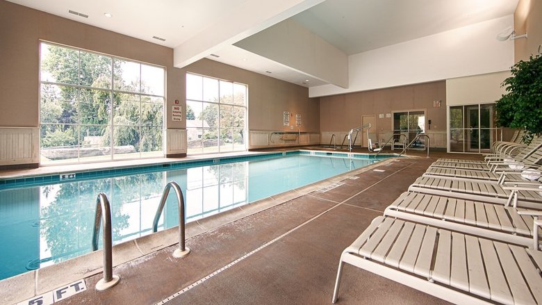 Hotel B.w Plus Revere Inn And Suites
