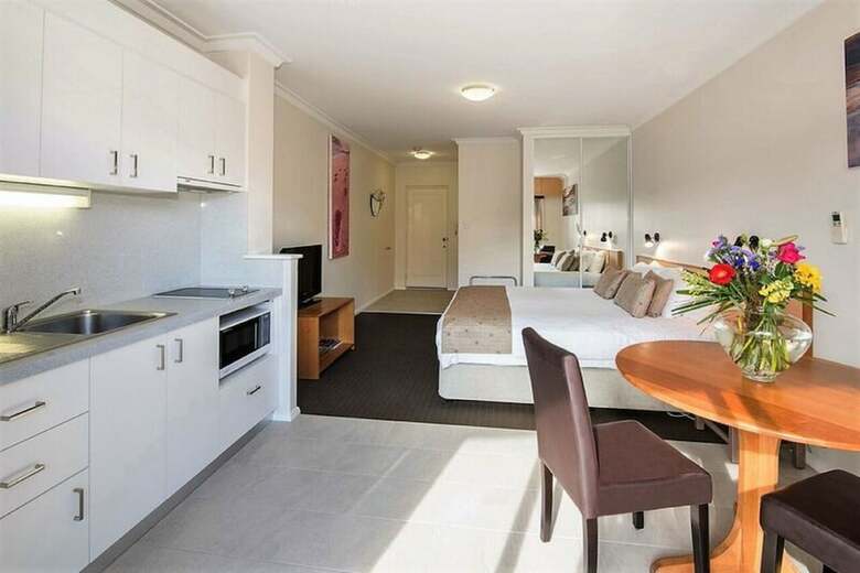 Hotel Margarets Beach Resort