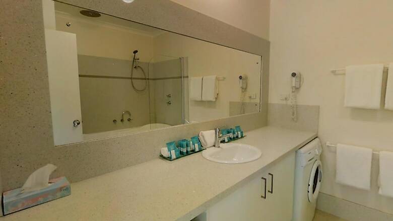 Hotel Margarets Beach Resort