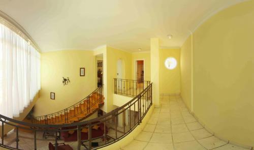 Aparthotel Flamingo Suites