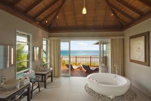Hotel Hilton Seychelles Labriz Resort & Spa