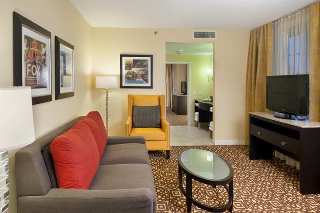 Hotel Doubletree Guest Suites Detroi