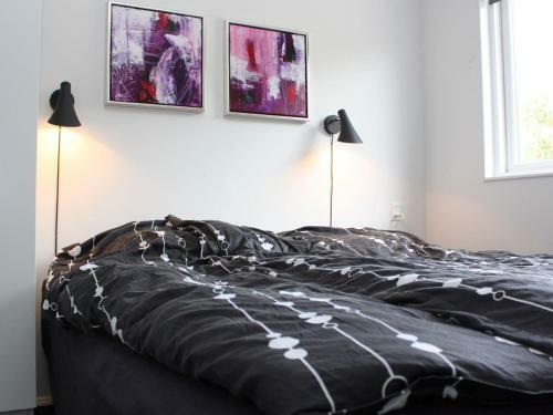 Four-bedroom Holiday Home In Bl�vand 26