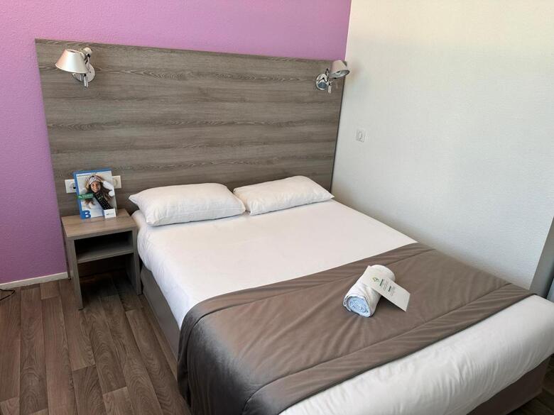 Brit Hotel Confort Nevers Centre Gare