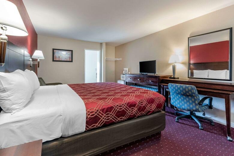Hotel Econo Lodge Bay Breeze