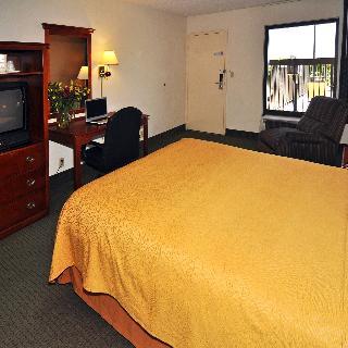 Hotel Quality Inn & Suites Cattle Baron