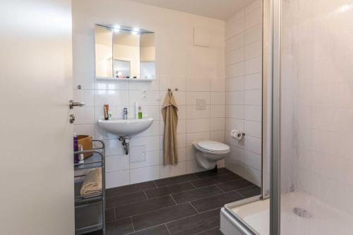 Lee