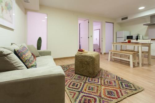 Apartments Ol� - Albareda 24