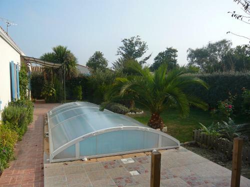 Holiday Home Les Bardi�res