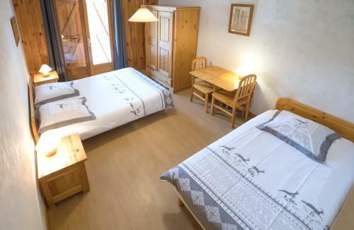 Bed & Breakfast La Roche Du Croue