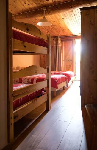 Bed & Breakfast La Roche Du Croue