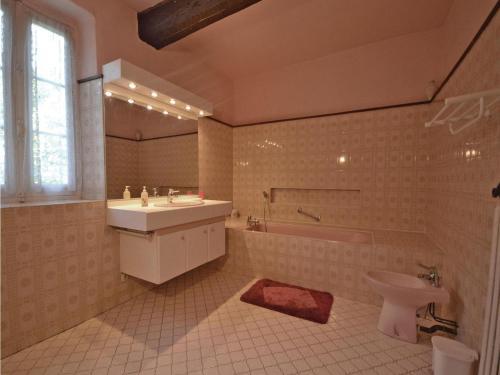 Holiday Home Quartier Charmanjon