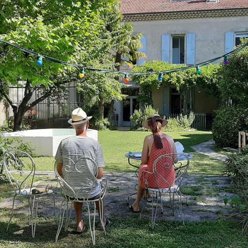 Hostal Maison Saint James