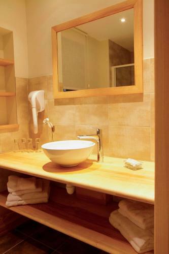 Bed & Breakfast La Griffe � Foin Au Restaurant Raisin D'or