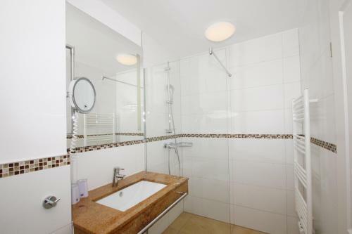 Apartamento Strandresort Rex Rugia - Haus 10
